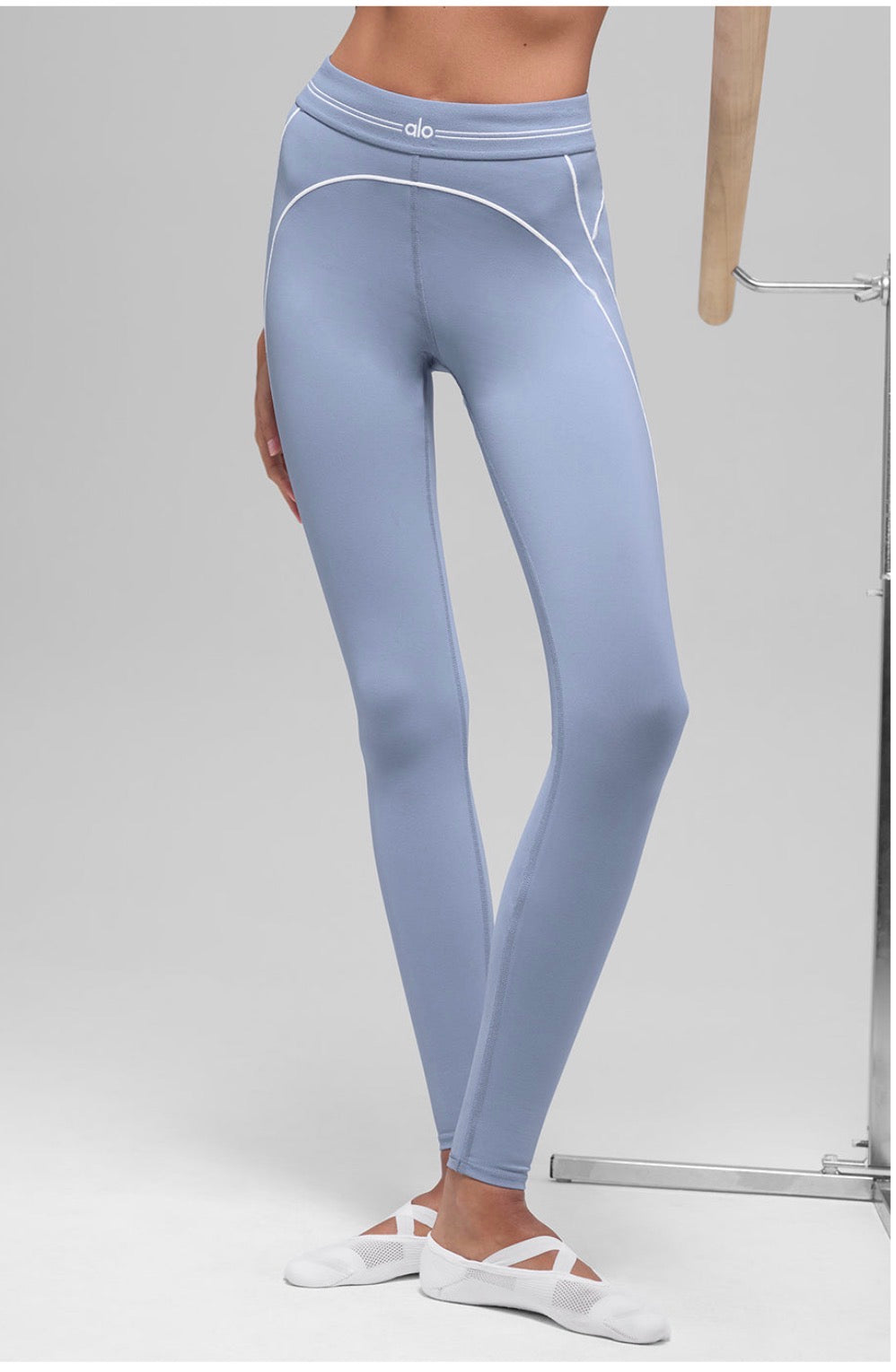 Light blue set 001