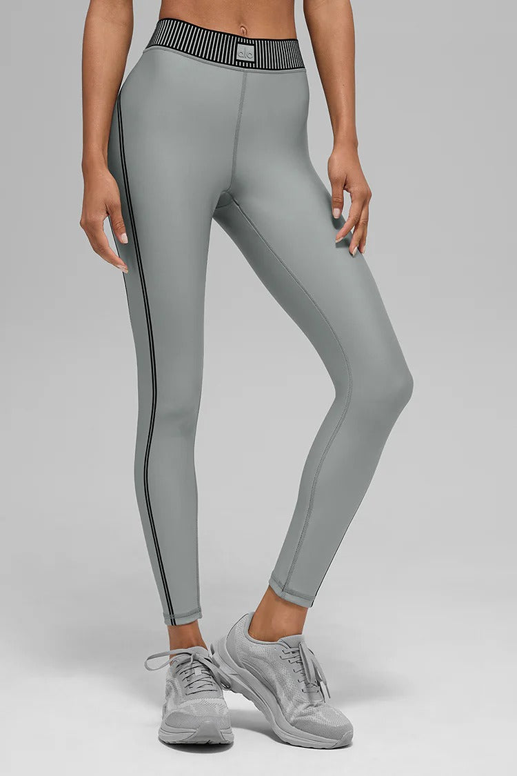 Gray set 003
